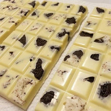 Load image into Gallery viewer, Cookies & Cream Chocolate Bar (24pc) - Hot Shot Chocolate