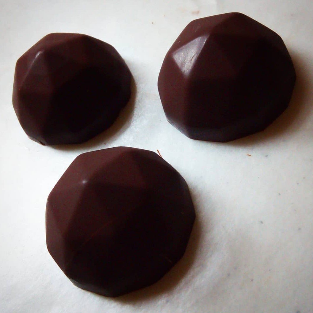 Cookie Butter Chocolate Bonbons (3pc) - Hot Shot Chocolate