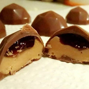 PB & J Chocolate Bonbons (3pc) - Hot Shot Chocolate