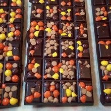 Load image into Gallery viewer, Peanut Butter Bittles Chocolate Bar (24pc) - Hot Shot Chocolate
