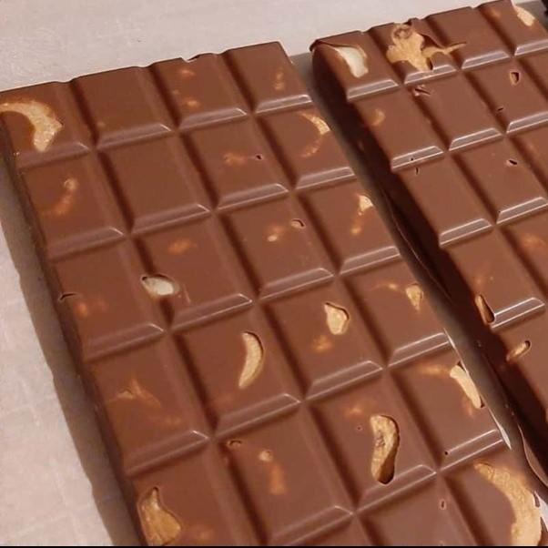 Roasted, Salted Cashew Chocolate Bar (24pc) - Hot Shot Chocolate